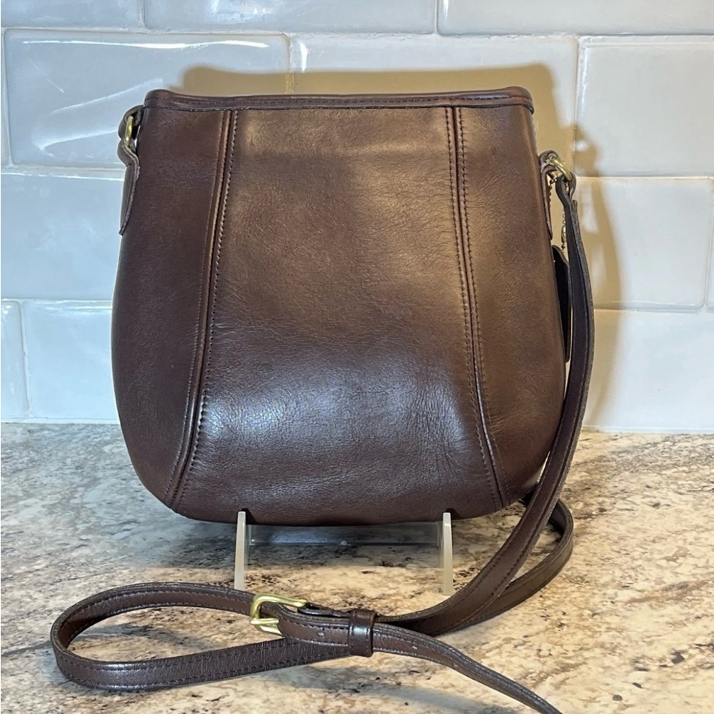 Vintage COACH Small Framed Pouch in Mahogany Style No 9990